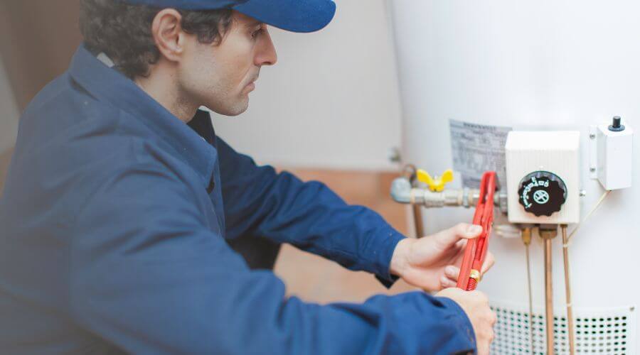 Expert burst pipe repair services in Roca, NE